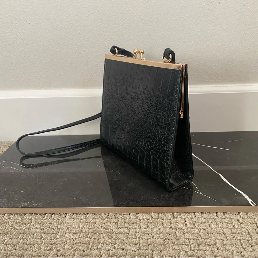 Faux Black Croc Crossbody Purse - Picture 2 of 8